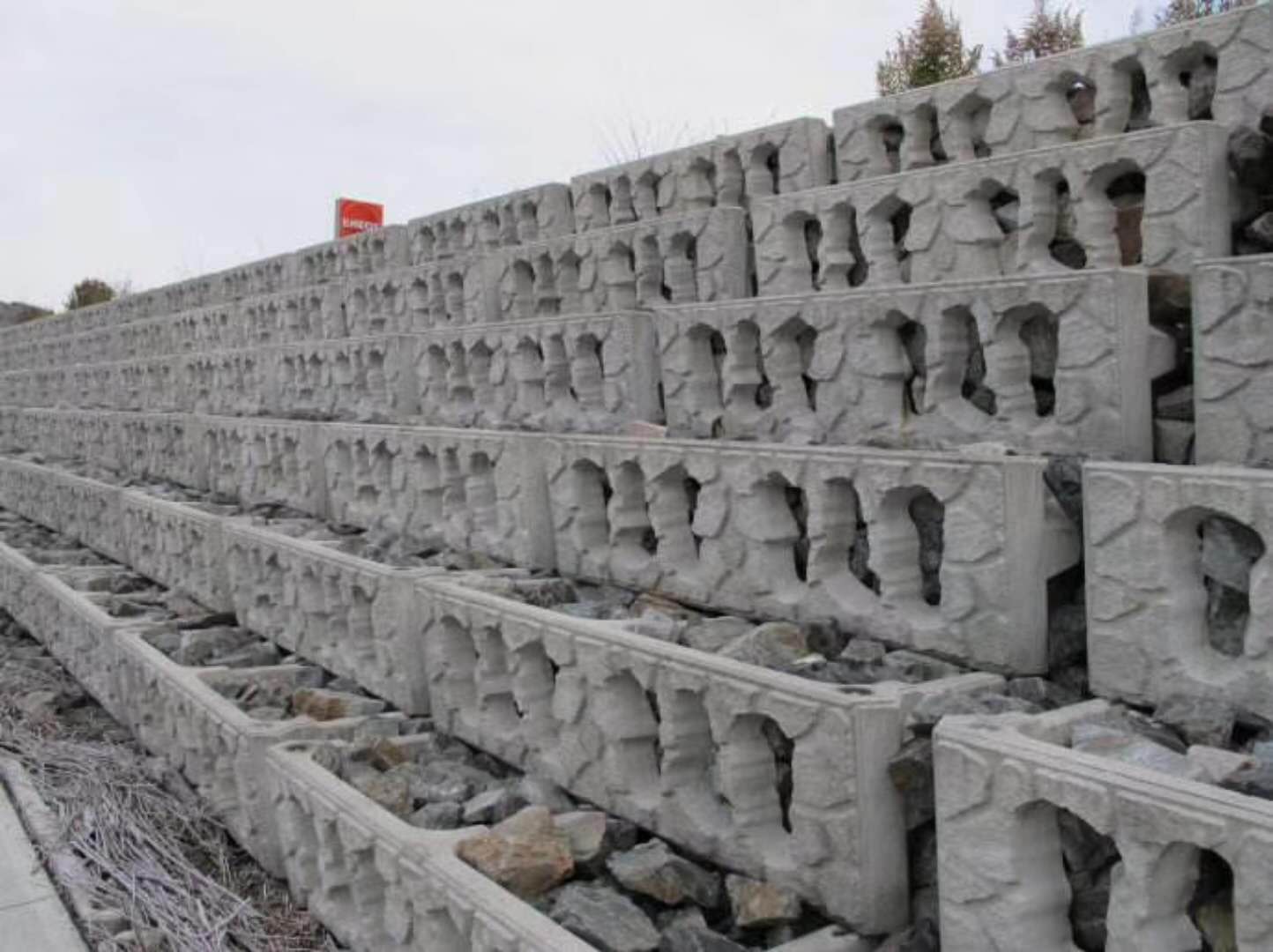 生態（tài）框護坡 (2).jpg