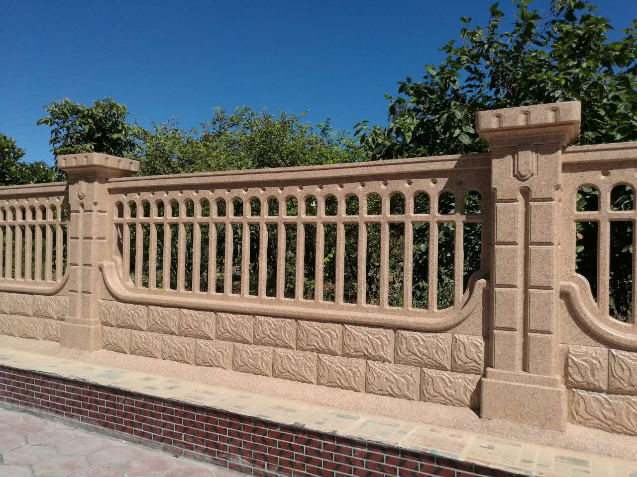 金（jīn）格組合圍（wéi）欄 (15).jpg