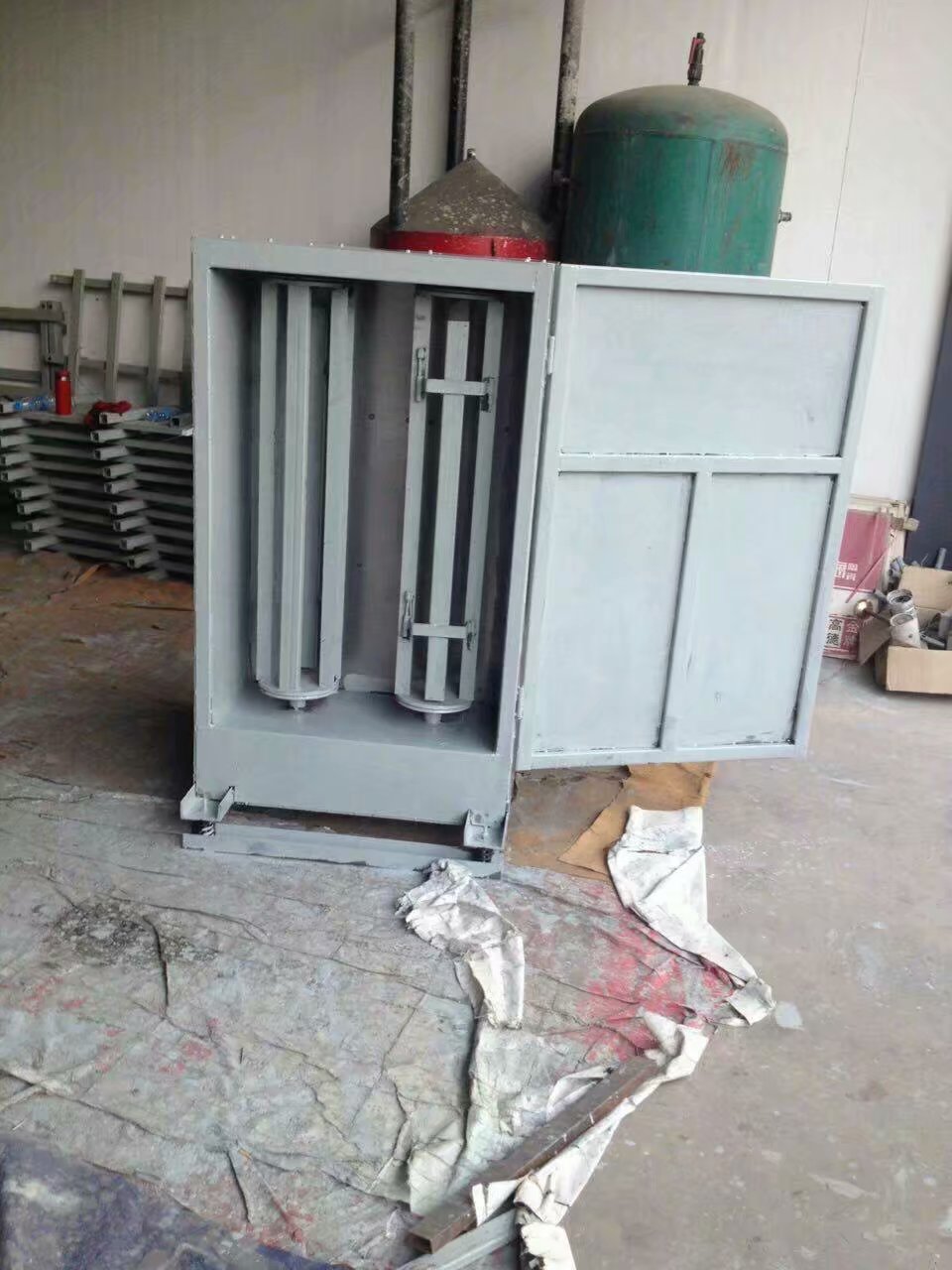 廊柱成型機 (1).jpg