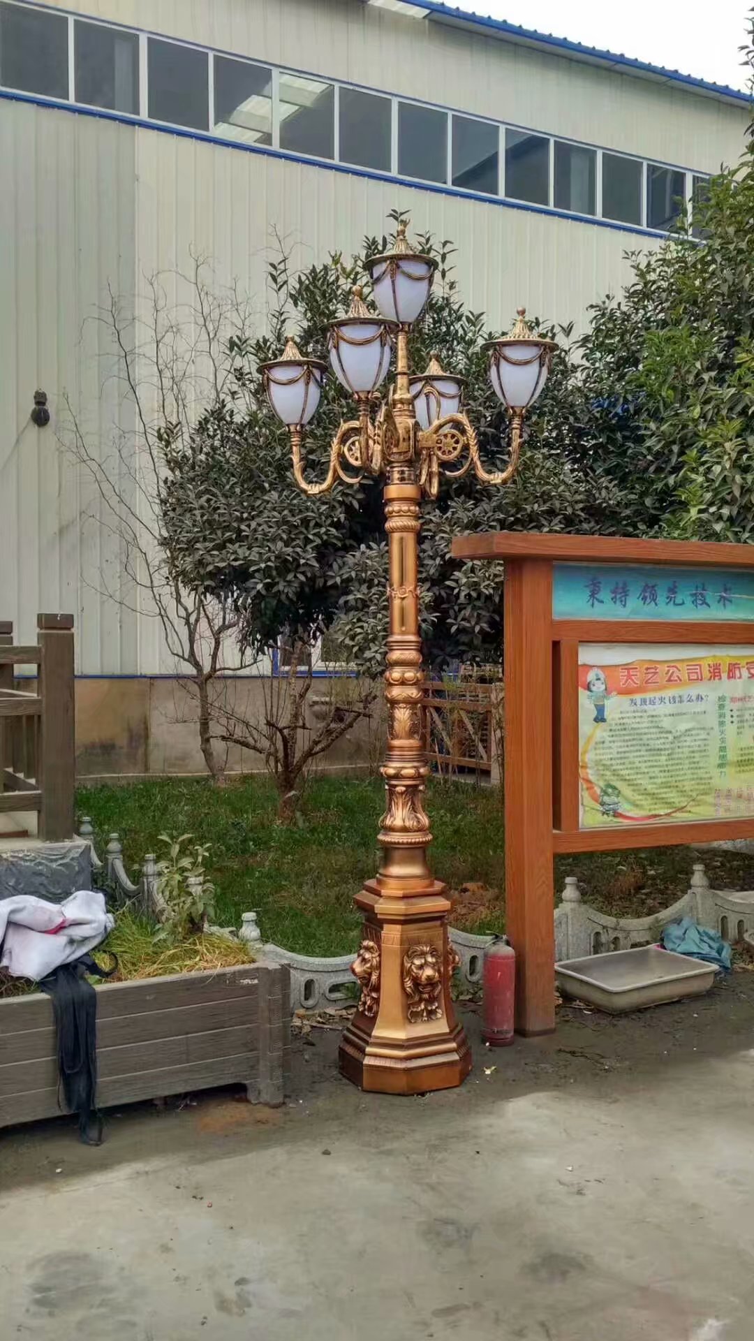 皇（huáng）家歐式路燈 (8).jpg