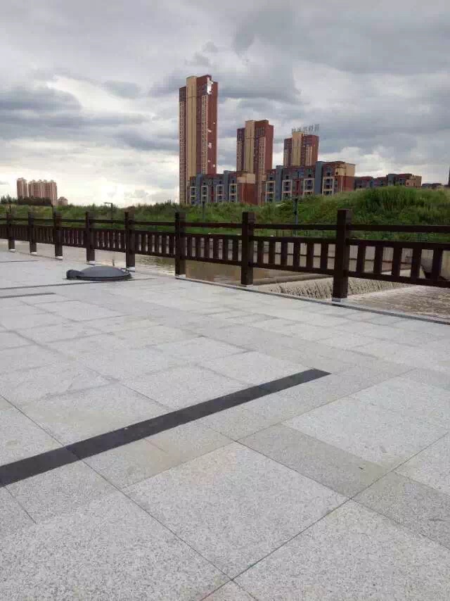 1.8米仿木護欄  (15).JPG