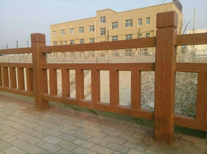 1.8米仿木護欄  (5).jpg
