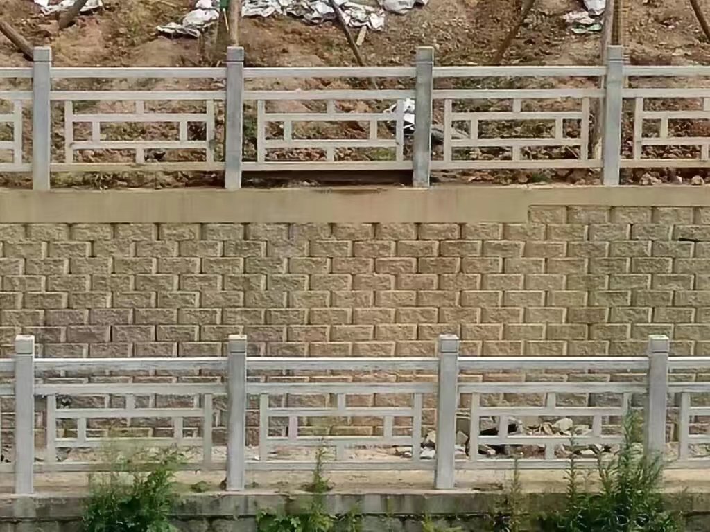 1.8米方格仿木護欄 (10).jpg