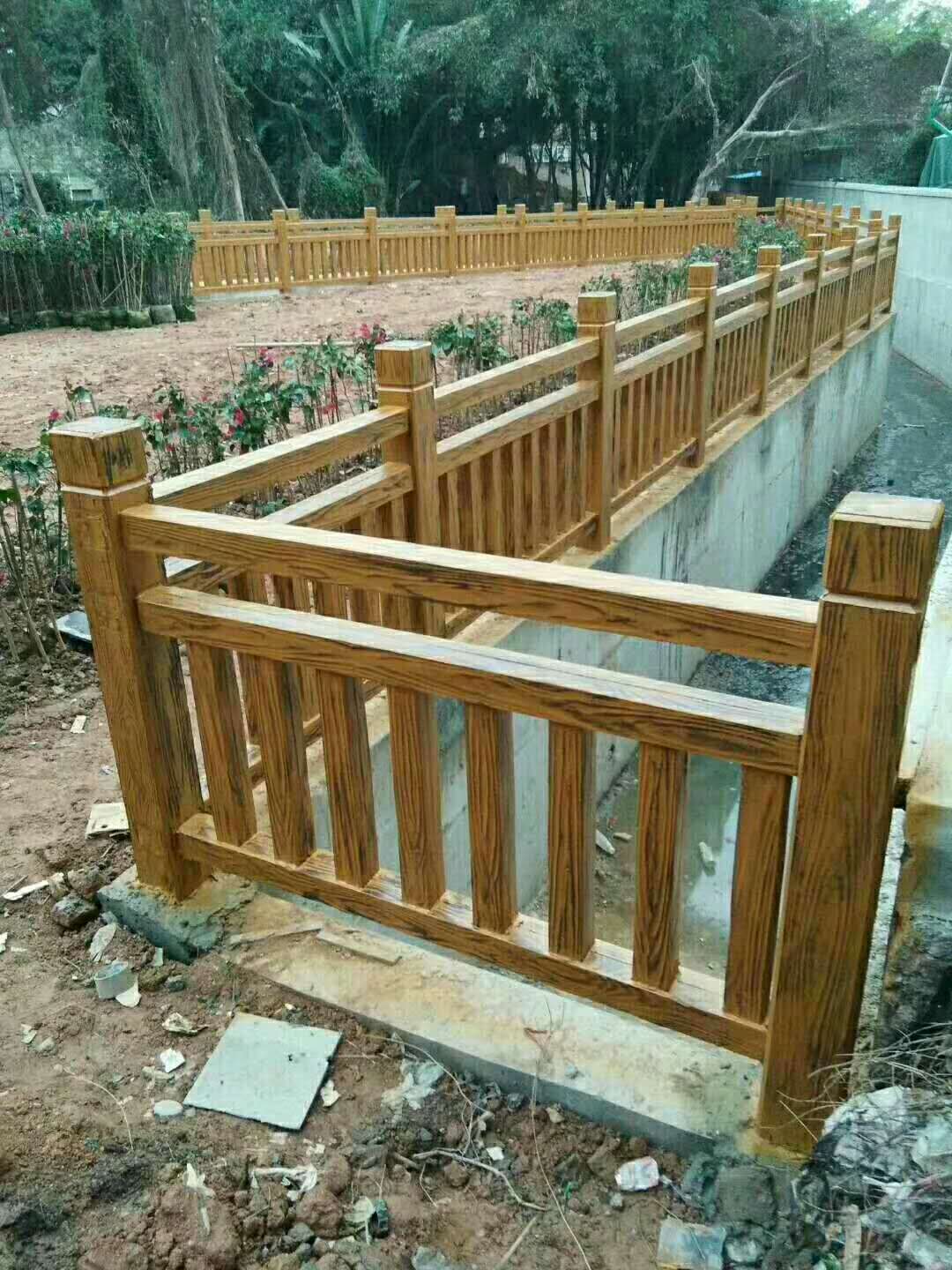 1.8米國標仿木護（hù）欄 (8).jpg