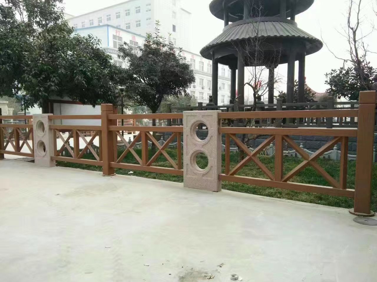 仿木仿石組合護（hù）欄 (1).jpg