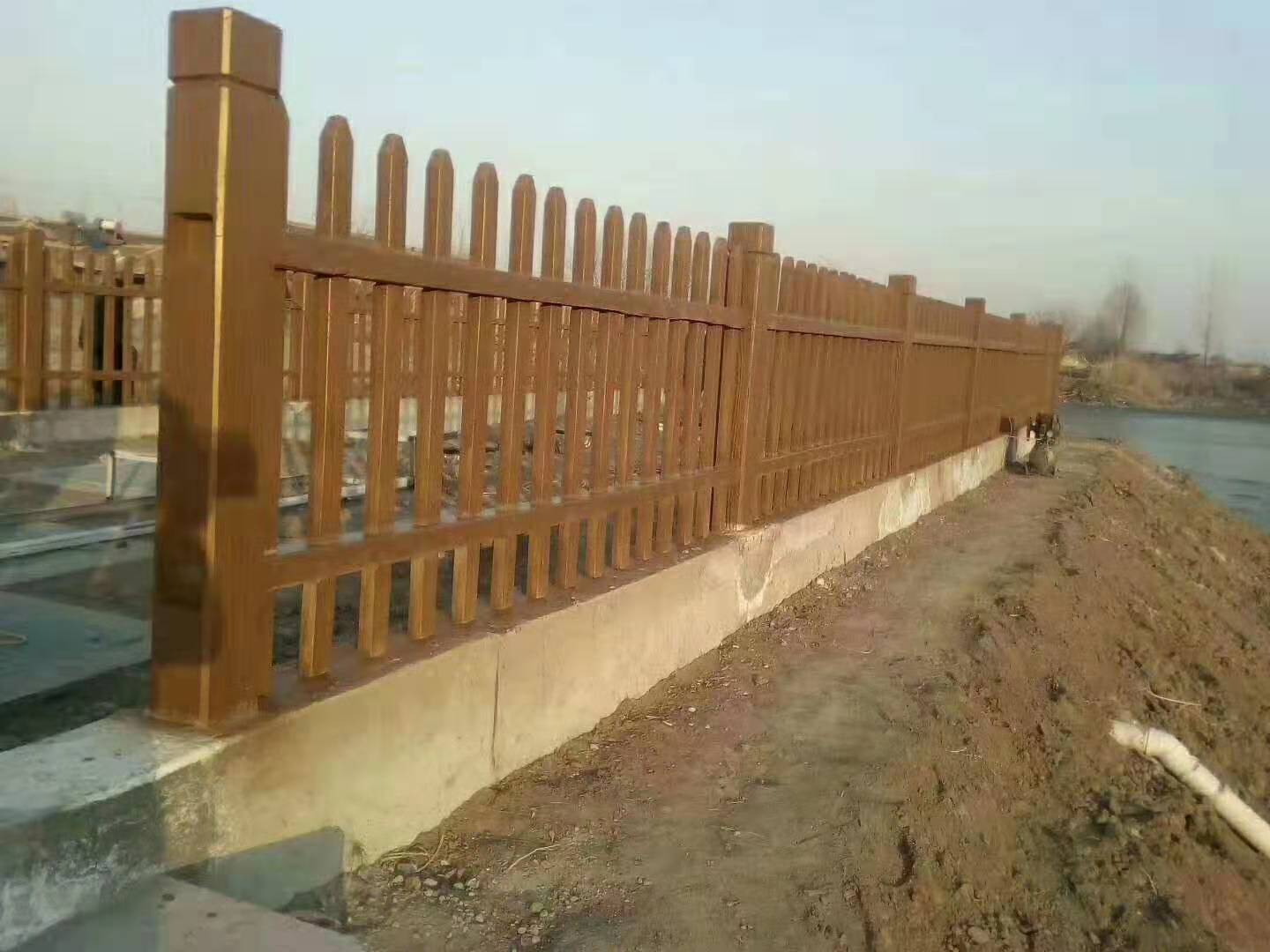 仿木高柵欄 (16).jpg